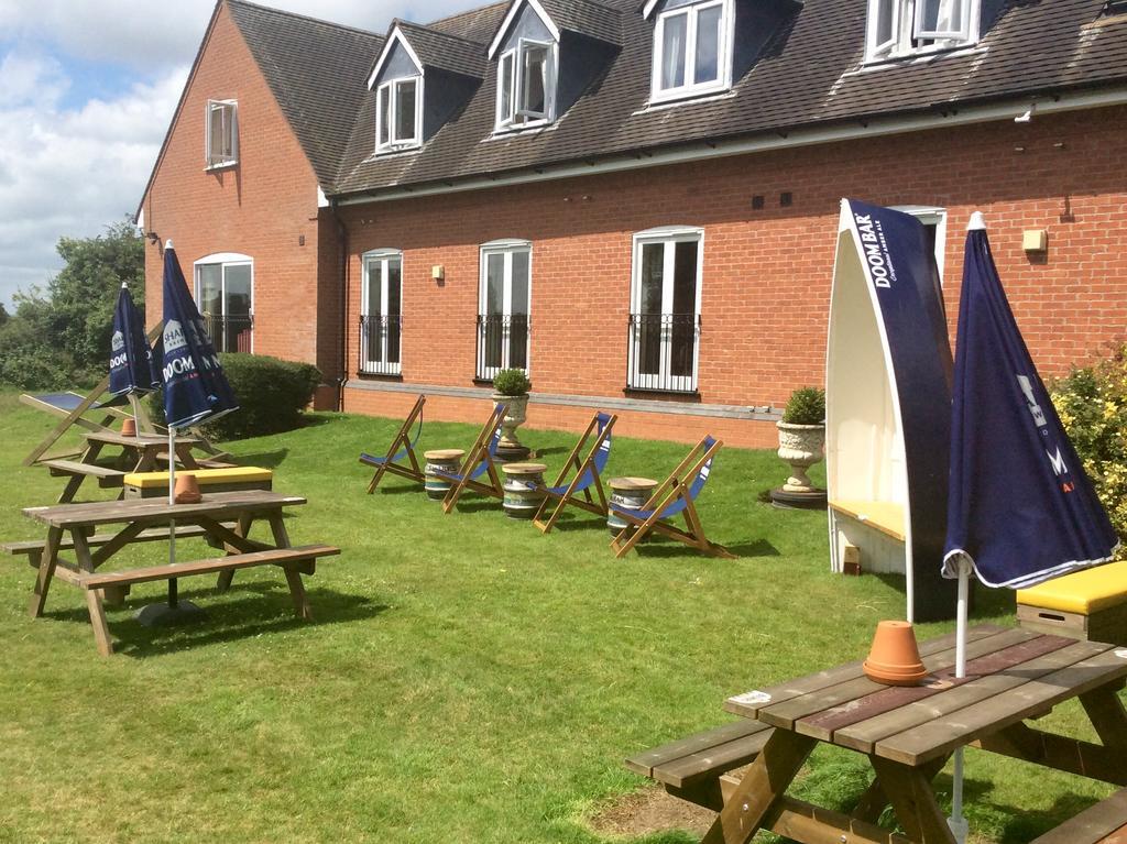Strawberry Bank Hotel Meriden  Exterior foto