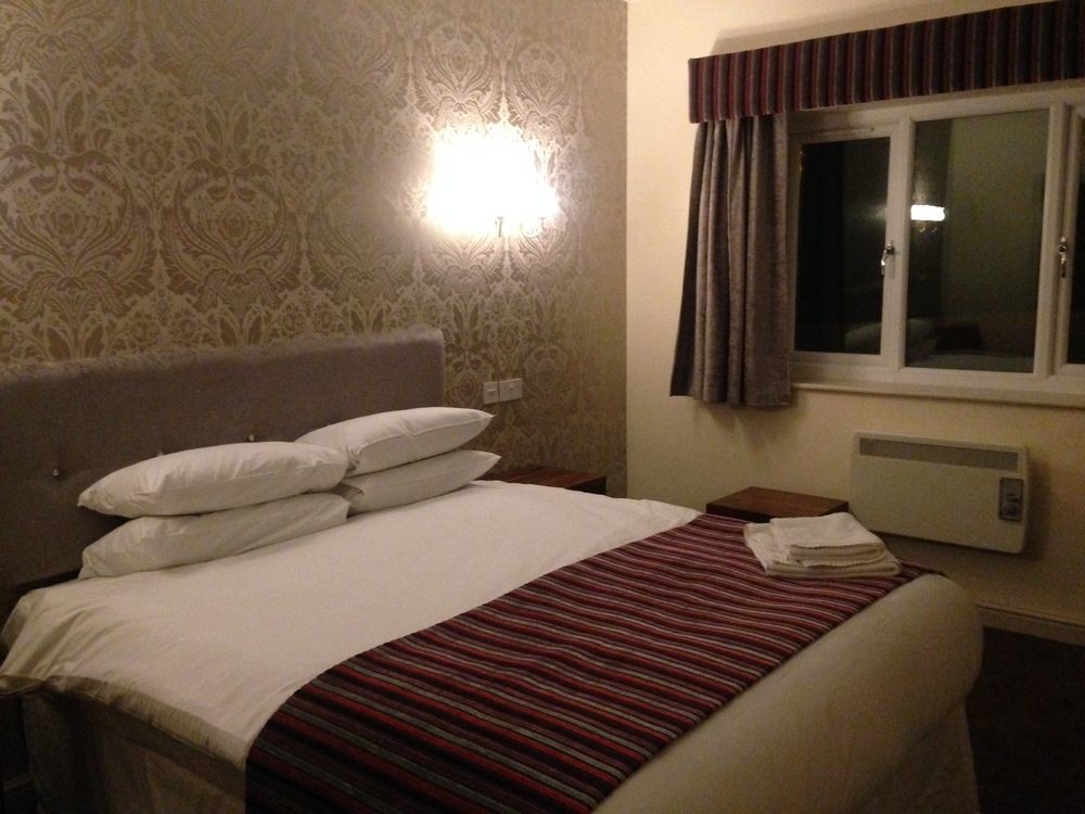 Strawberry Bank Hotel Meriden  Exterior foto